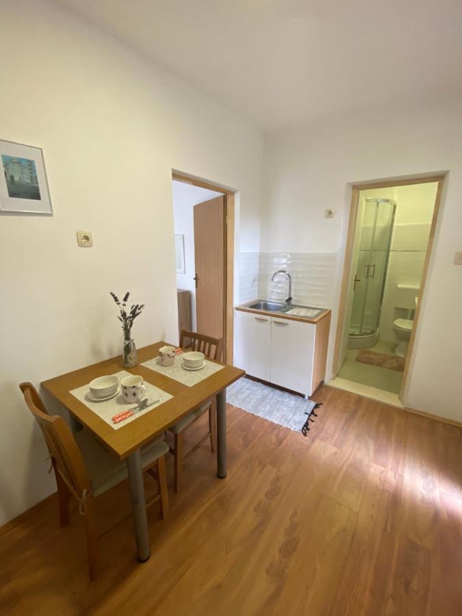 Apartament Iva *